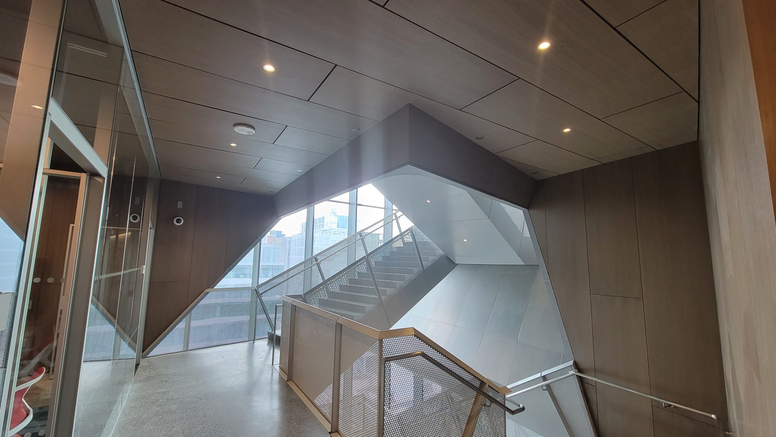 Columbia Wood Clg 02